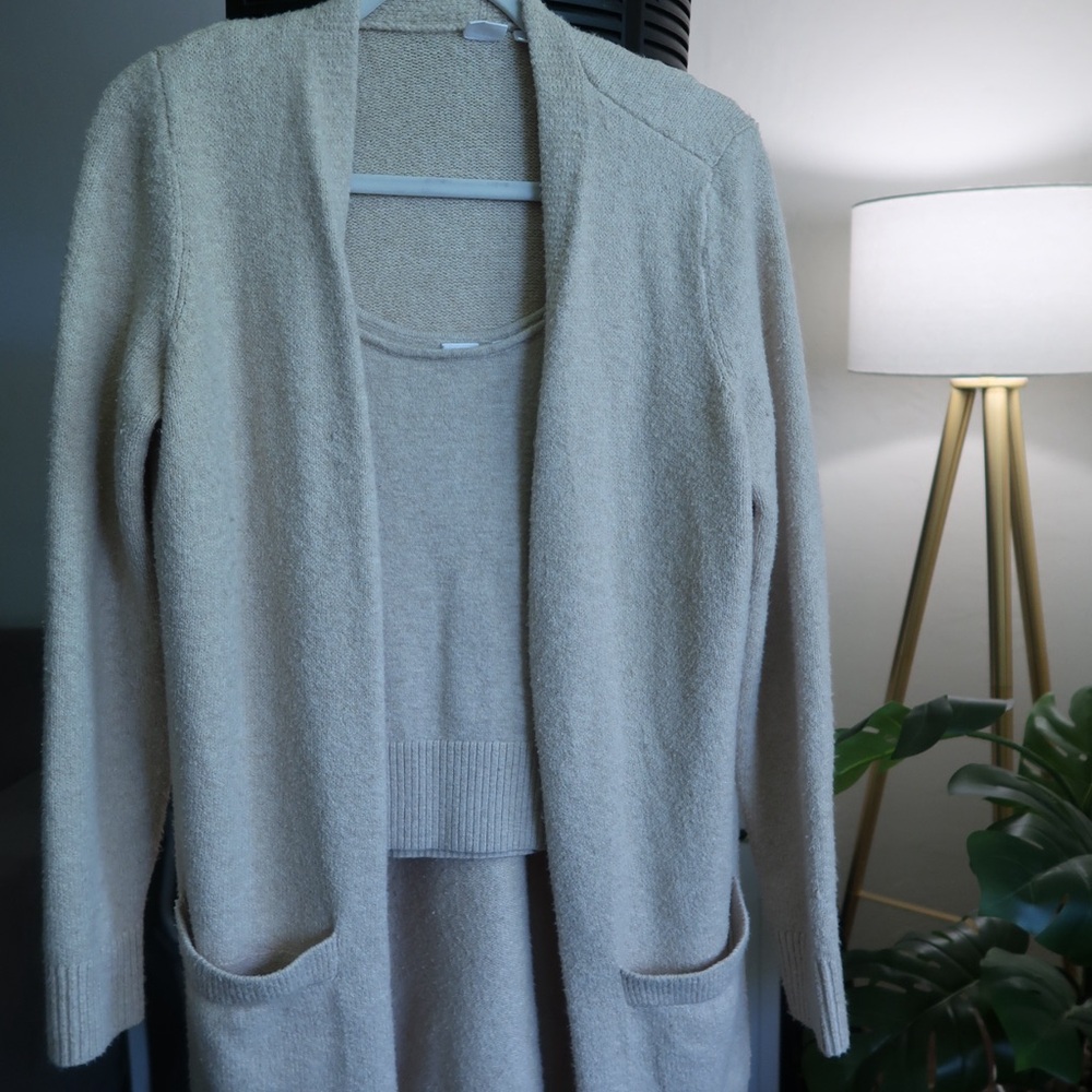 GAP Cream Sweater Set